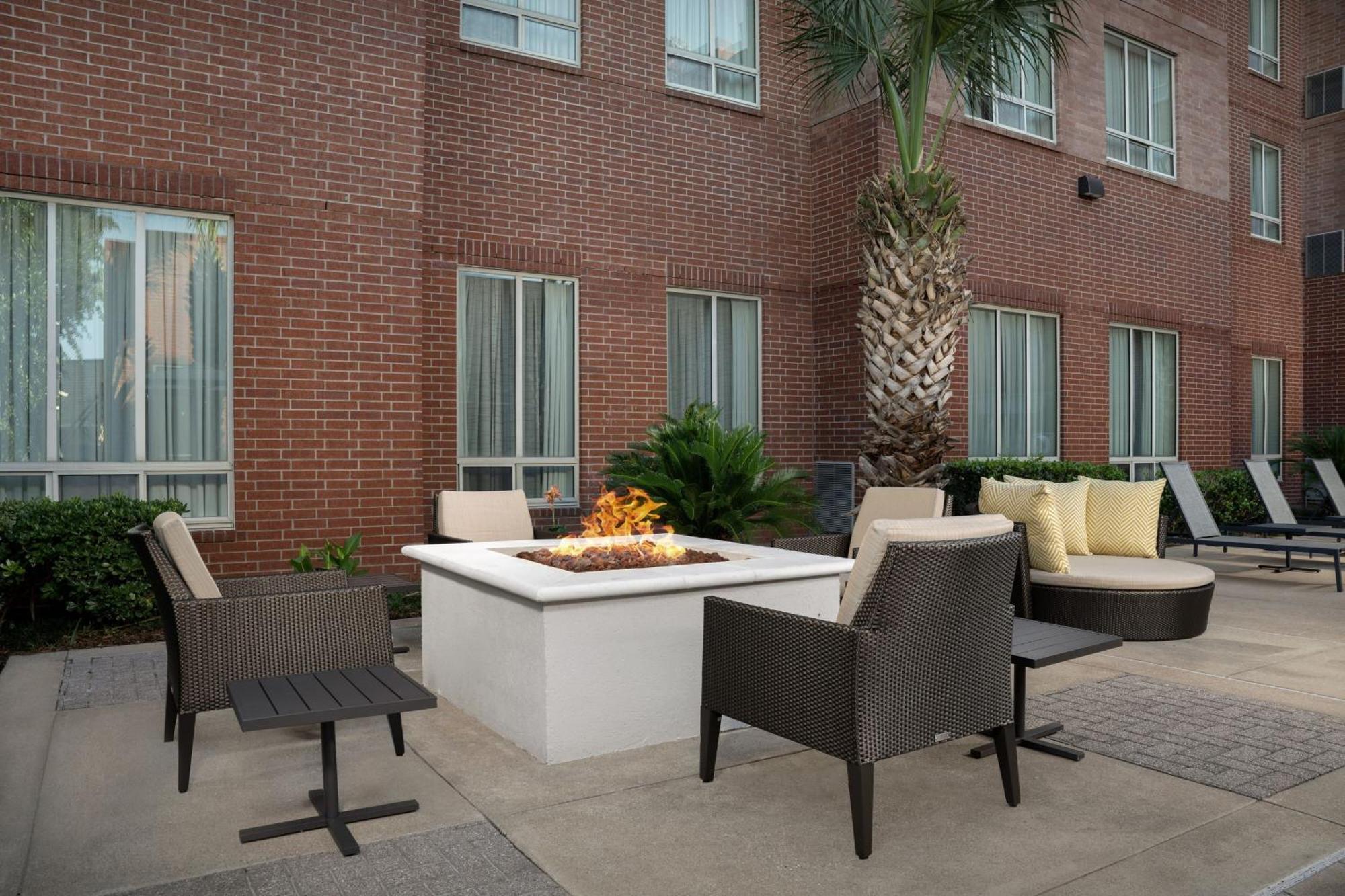 Residence Inn Houston West Energy Corridor Exterior photo