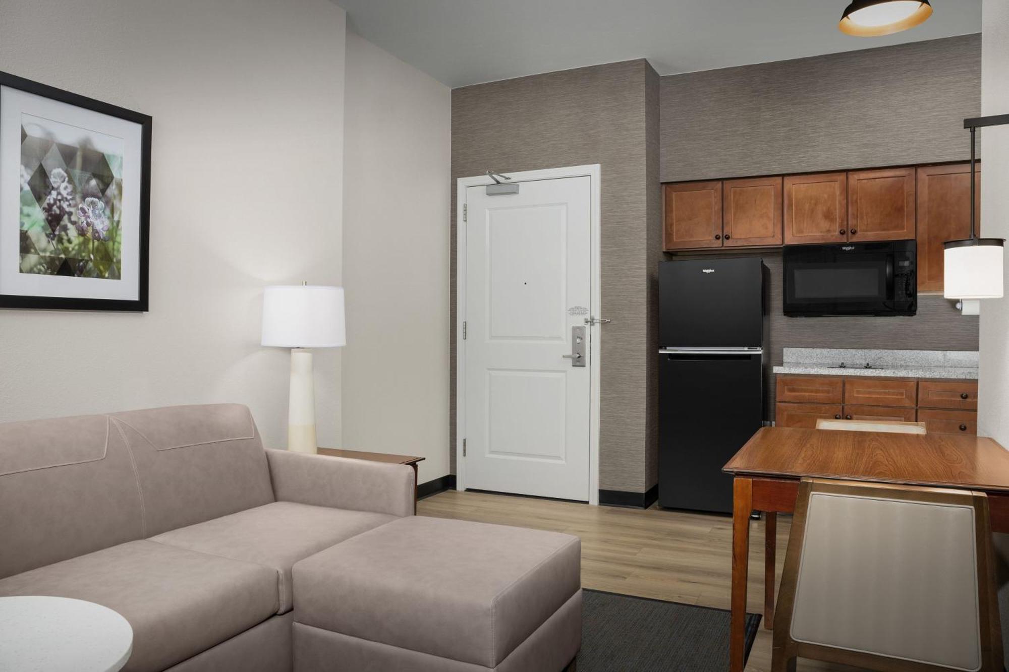 Residence Inn Houston West Energy Corridor Exterior photo