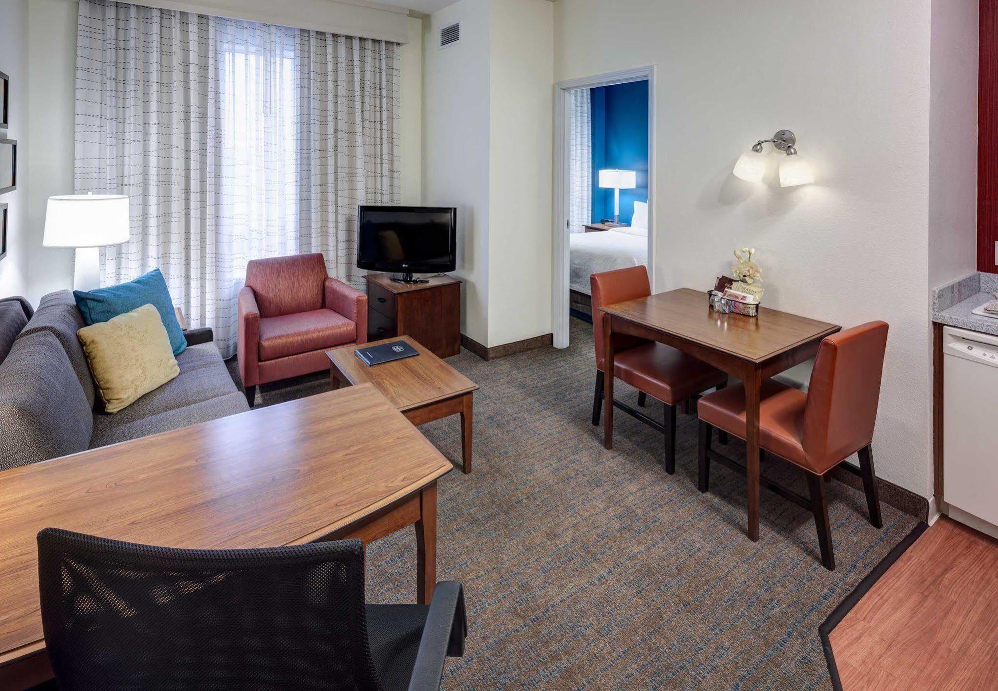 Residence Inn Houston West Energy Corridor Exterior photo